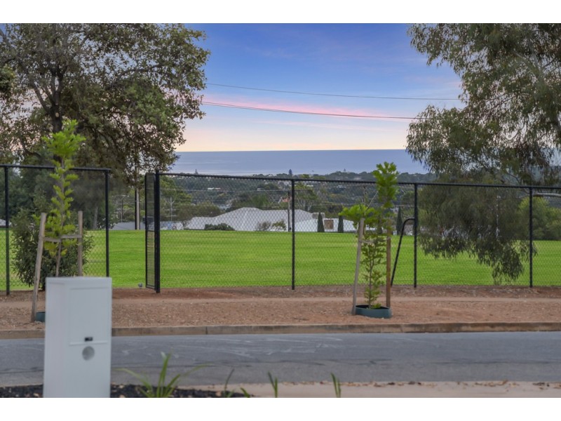 7 Braeside Avenue, Seacombe Heights SA 5047