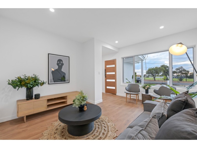 7 Braeside Avenue, Seacombe Heights SA 5047