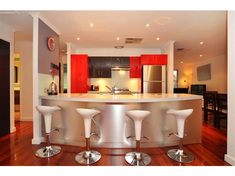 6 Lyons Circuit, Trott Park SA 5158