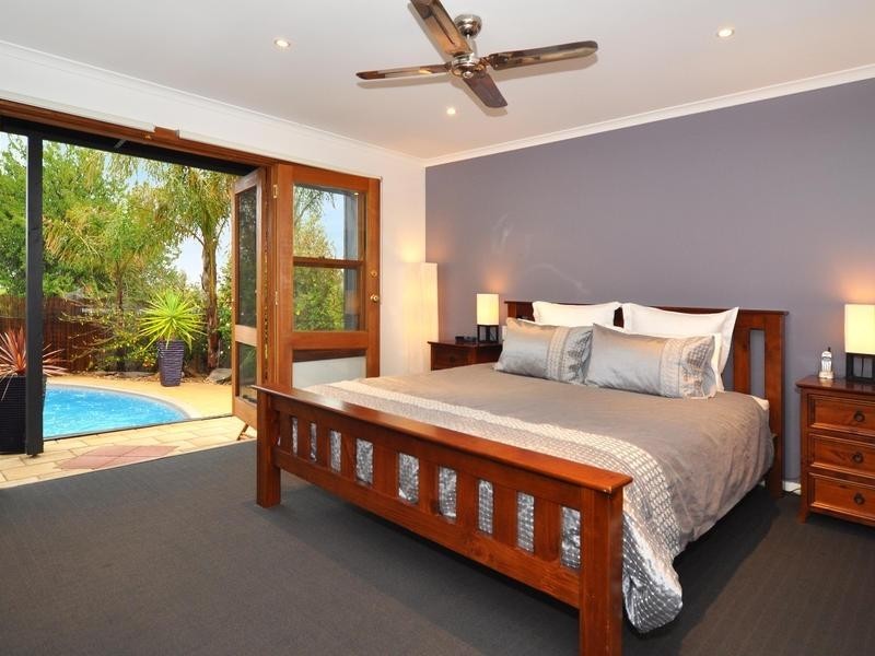 6 Lyons Circuit, Trott Park SA 5158