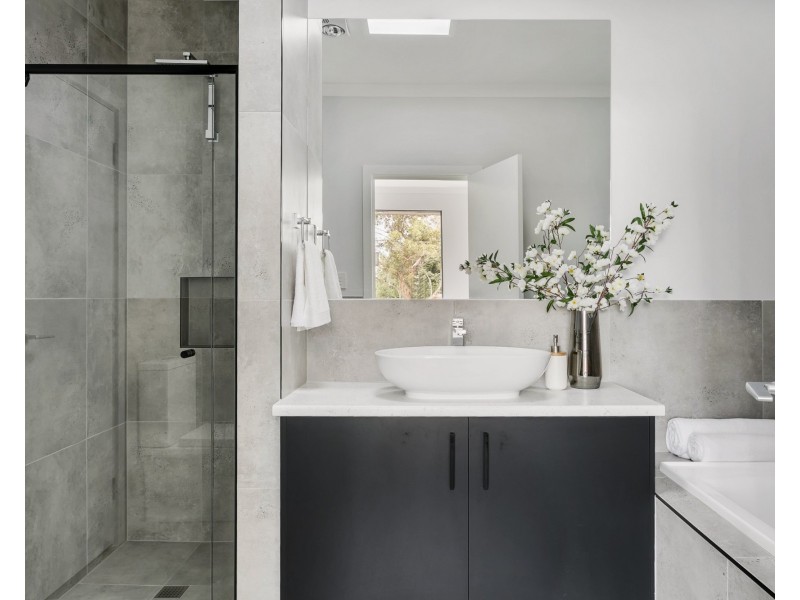 7 Agnes Street, Christie Downs SA 5164