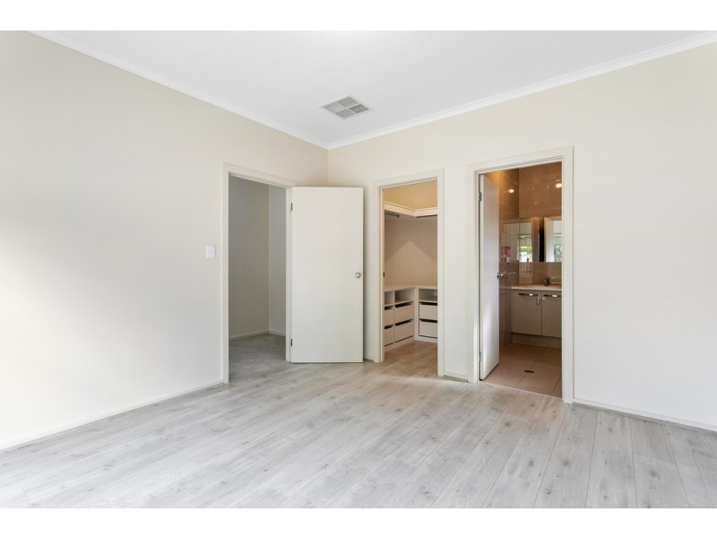 46 Marston Drive, Morphett Vale SA 5162