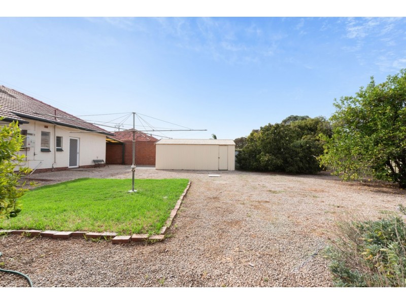 135 Oaklands Road, Warradale SA 5046