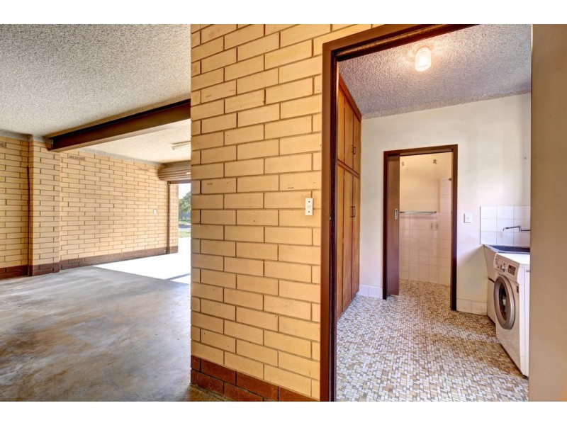 1/53 Downing Street, Hove SA 5048