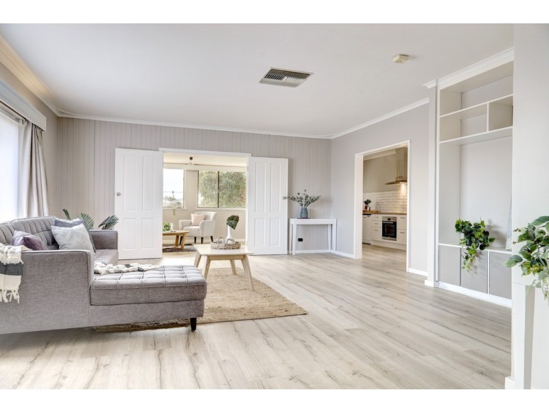 1/53 Downing Street, Hove SA 5048