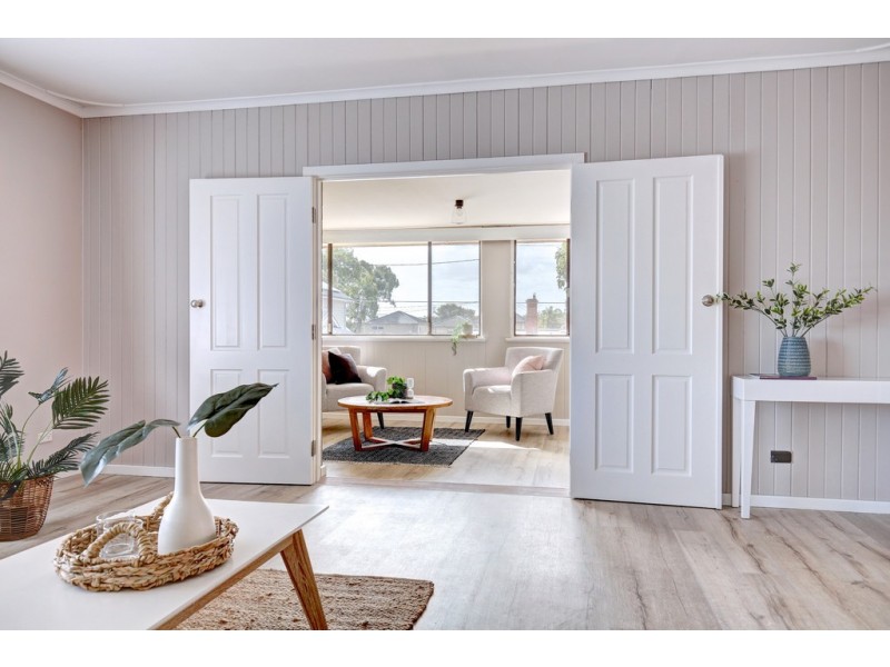 1/53 Downing Street, Hove SA 5048