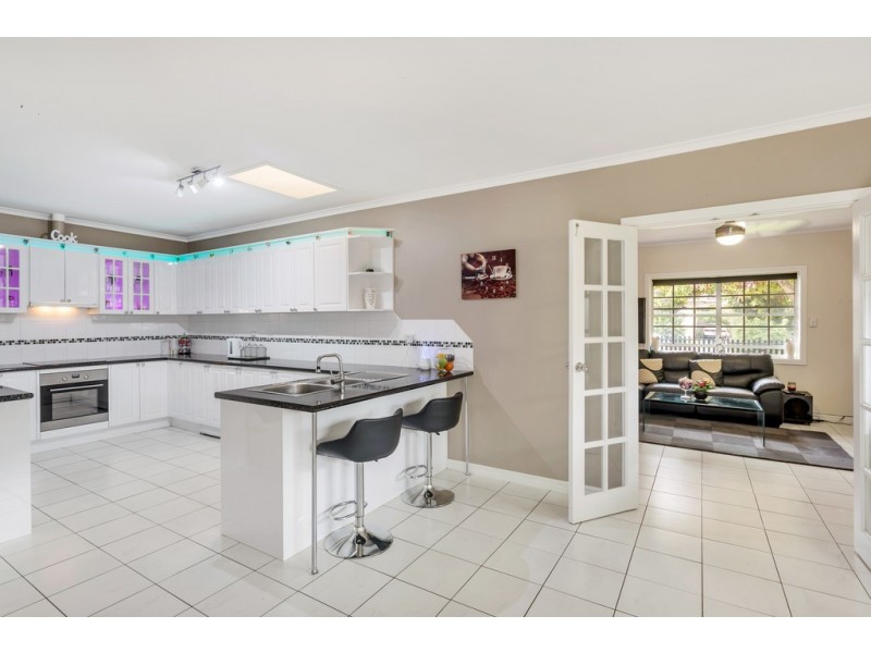 25 Judith Crescent, Morphett Vale SA 5162