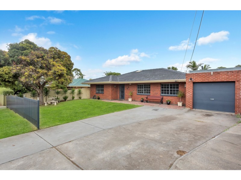 25 Judith Crescent, Morphett Vale SA 5162