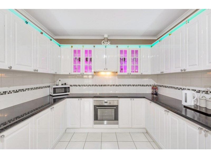 25 Judith Crescent, Morphett Vale SA 5162