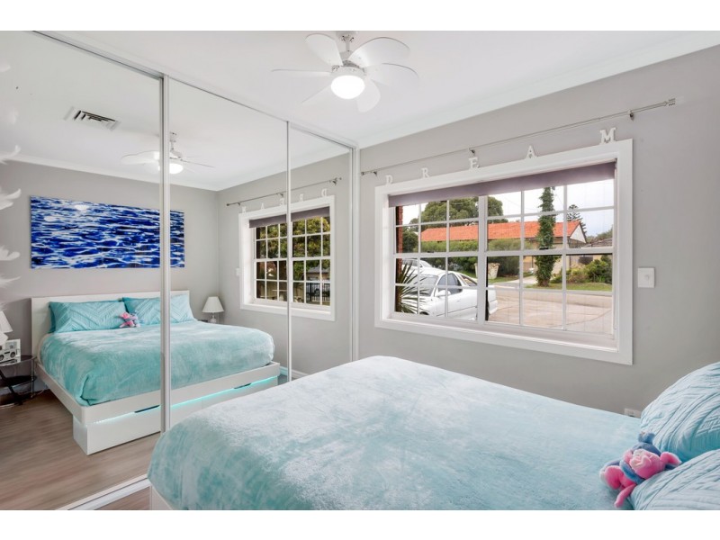 25 Judith Crescent, Morphett Vale SA 5162