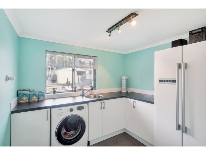 25 Judith Crescent, Morphett Vale SA 5162