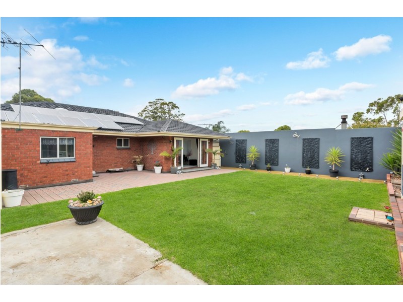 25 Judith Crescent, Morphett Vale SA 5162