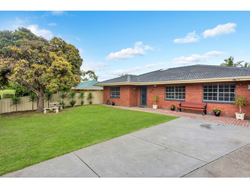 25 Judith Crescent, Morphett Vale SA 5162