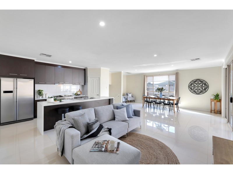 18 Anglesea Lane, Seaford Rise SA 5169