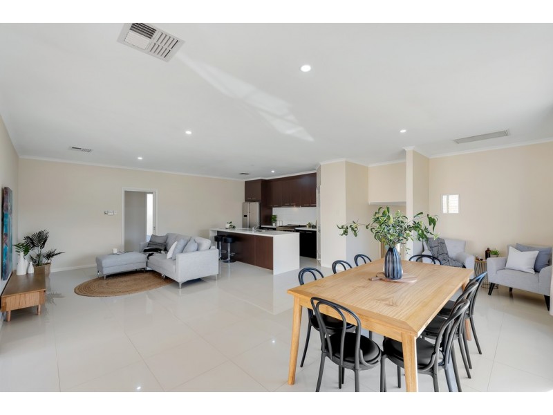 18 Anglesea Lane, Seaford Rise SA 5169