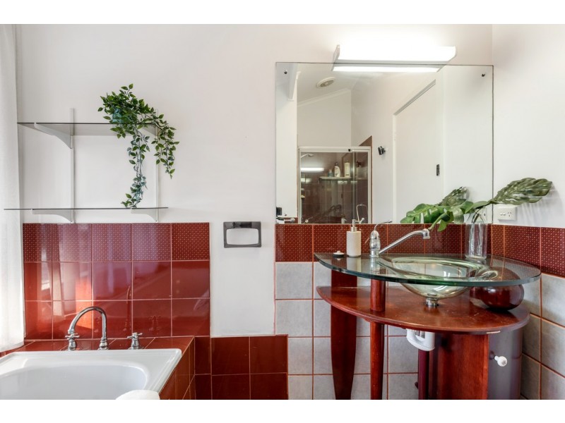 3 Mataro Avenue, Mclaren Vale SA 5171
