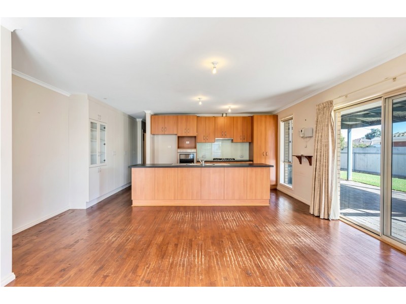 13 Oakley Crescent, Aldinga Beach SA 5173