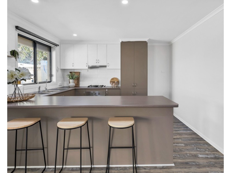 10 Blossom Court, Direk SA 5110