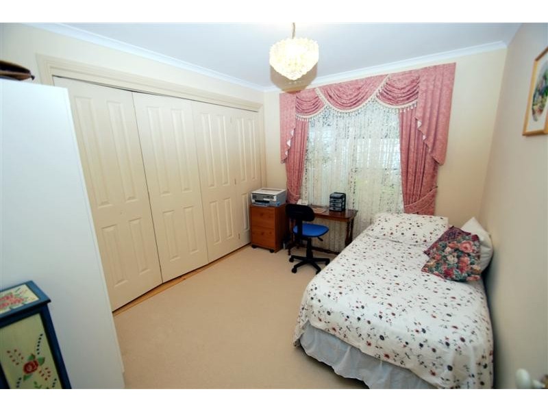 47 Tania Drive, Aberfoyle Park SA 5159