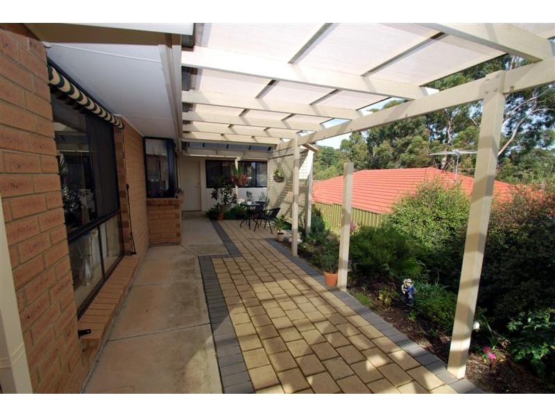 47 Tania Drive, Aberfoyle Park SA 5159