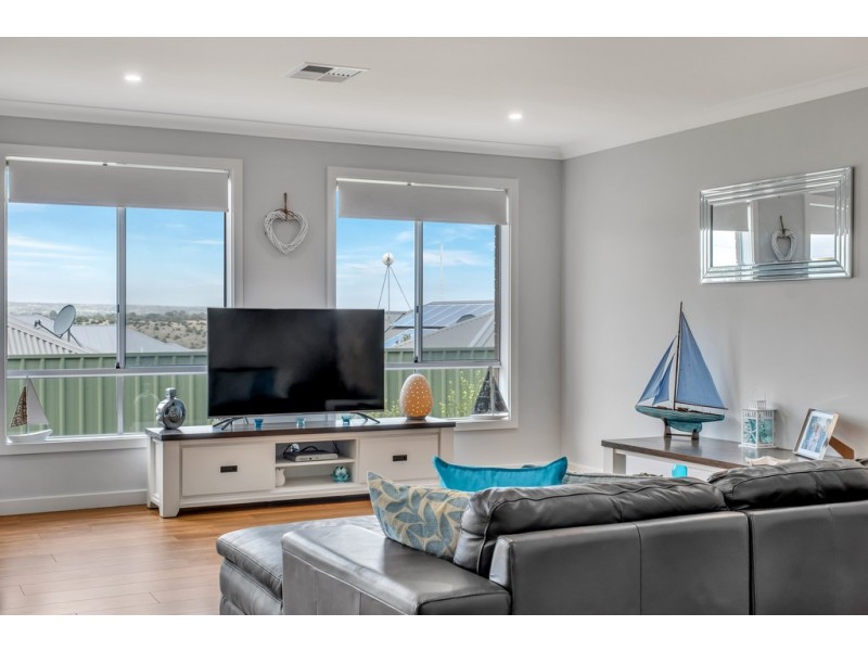 40 Erebus Glen, Hallett Cove SA 5158