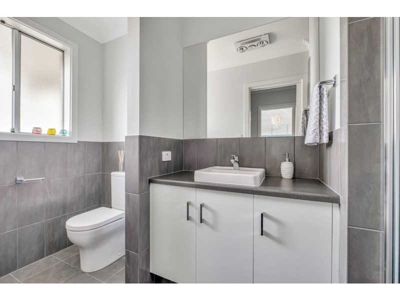 40 Erebus Glen, Hallett Cove SA 5158