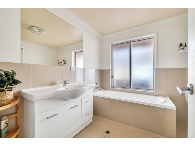 6 Boyd Court, Trott Park SA 5158