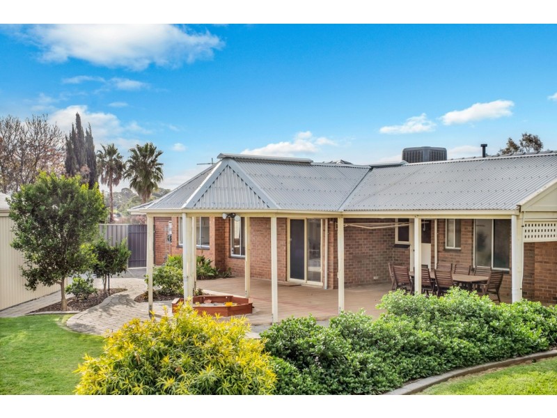 6 Boyd Court, Trott Park SA 5158