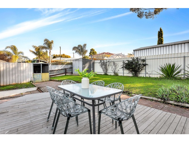 53 Conington Crescent, Morphett Vale SA 5162