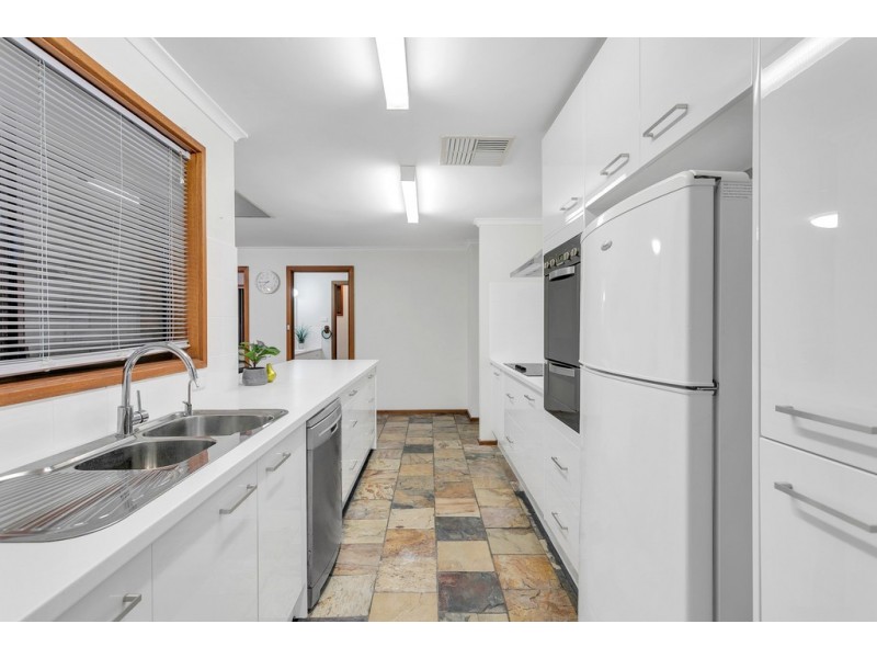 22 Zephyr Terrace, Port Willunga SA 5173