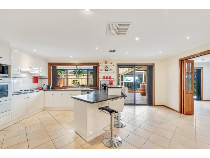 7 Lapwing Street, Hallett Cove SA 5158