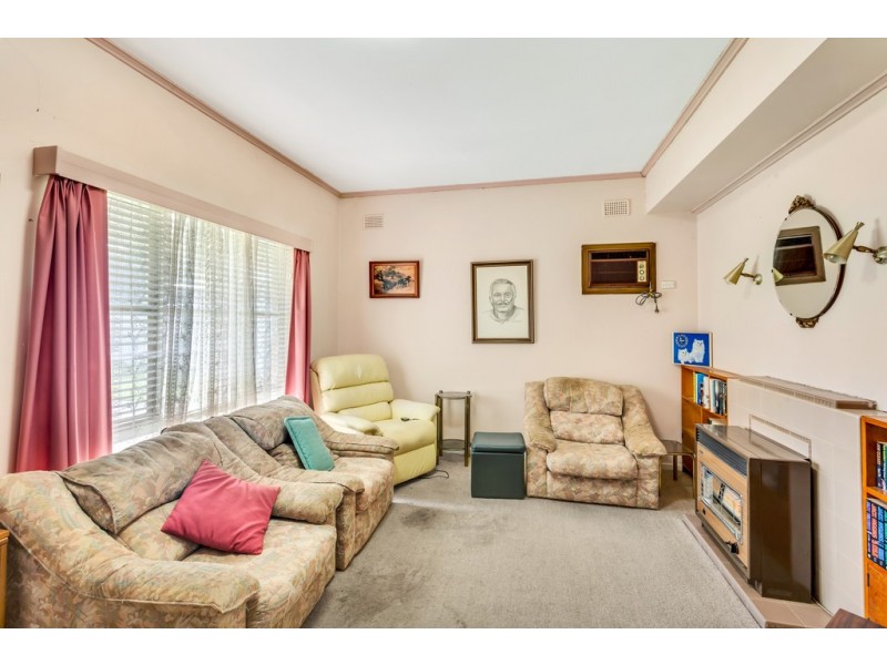 8 Heathcote Street, Marion SA 5043