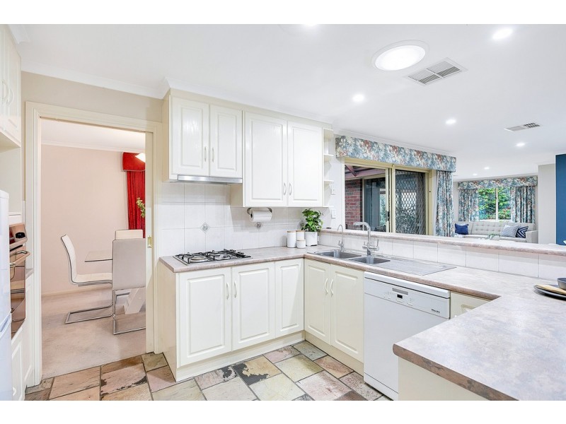 4 Jordan Court, Aberfoyle Park SA 5159