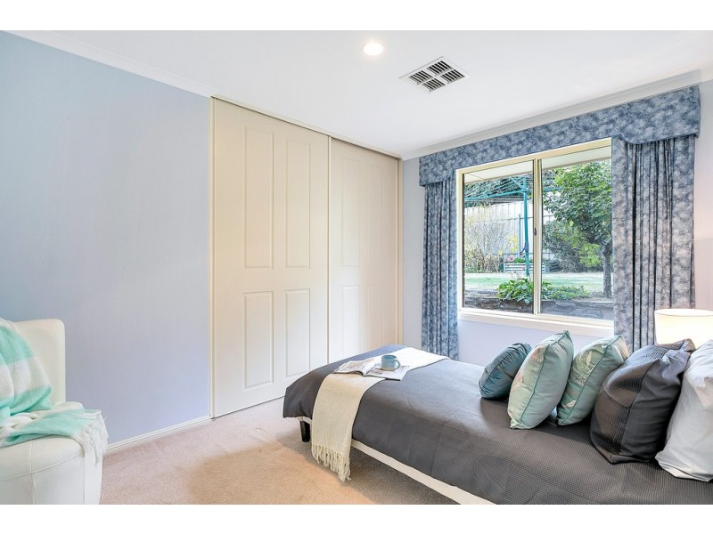 4 Jordan Court, Aberfoyle Park SA 5159