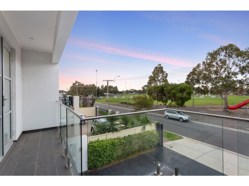 11a Lowe Street, Royal Park SA 5014