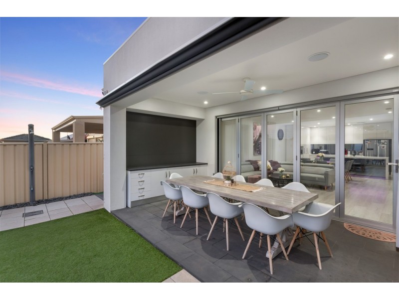 11a Lowe Street, Royal Park SA 5014