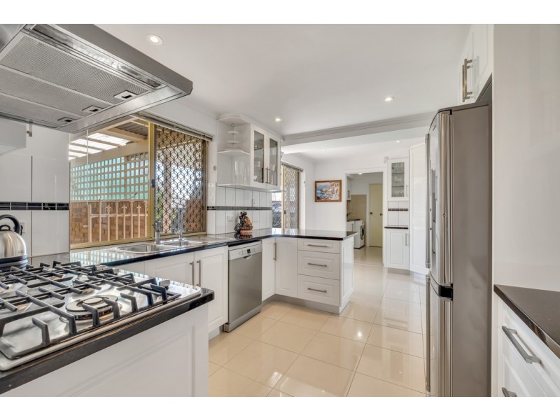 2 Ming Court, Trott Park SA 5158