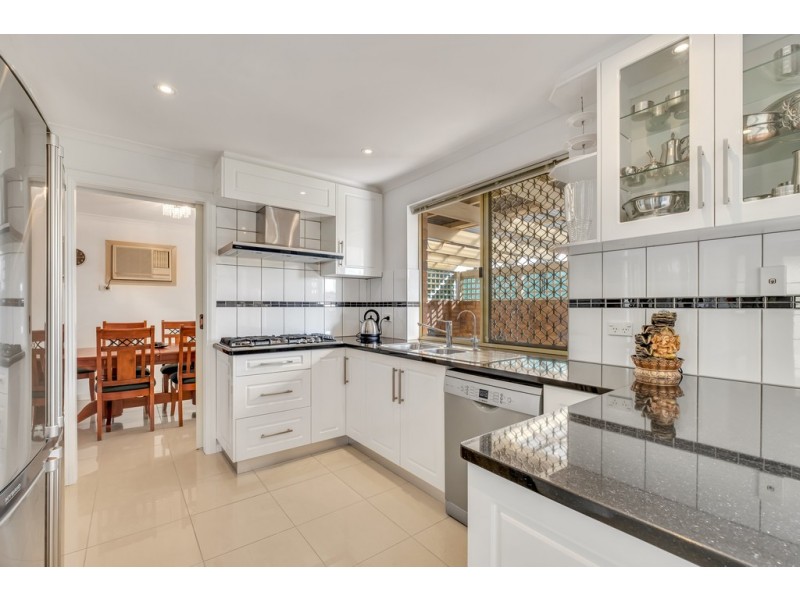 2 Ming Court, Trott Park SA 5158