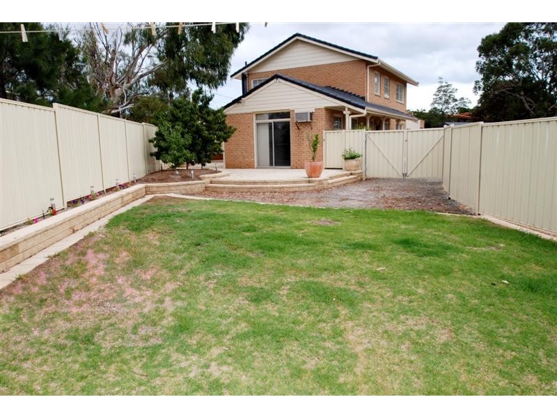 10 Kenihans Road, Happy Valley SA 5159