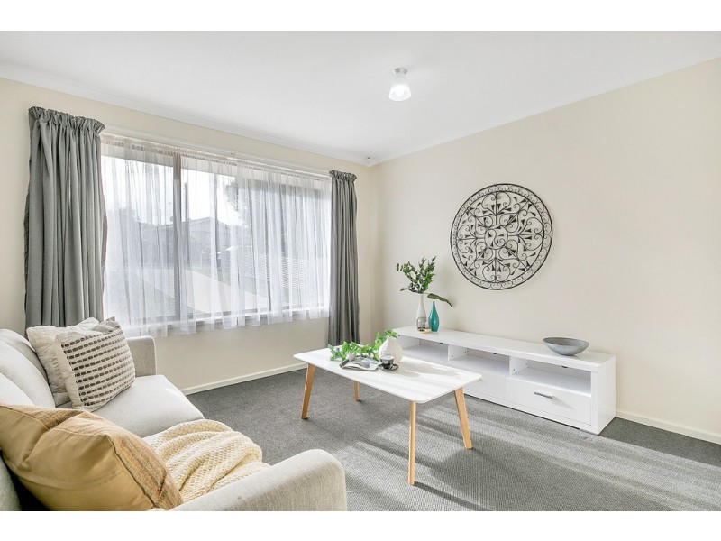 15 Leane Street, Huntfield Heights SA 5163