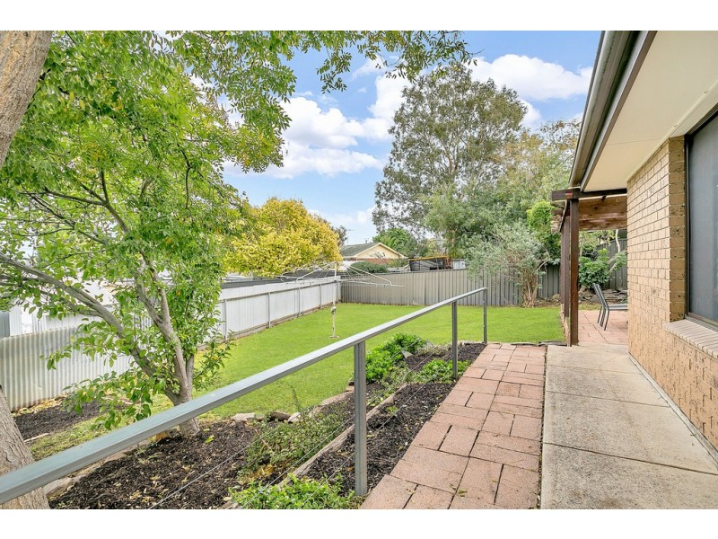 15 Leane Street, Huntfield Heights SA 5163