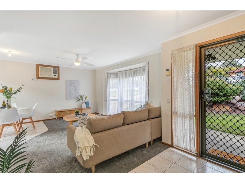 4 Huntingdale Road, Noarlunga Downs SA 5168