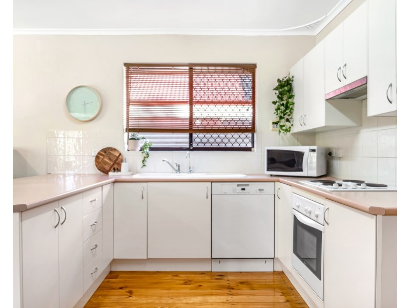 13 Fountain Valley Drive, Happy Valley SA 5159