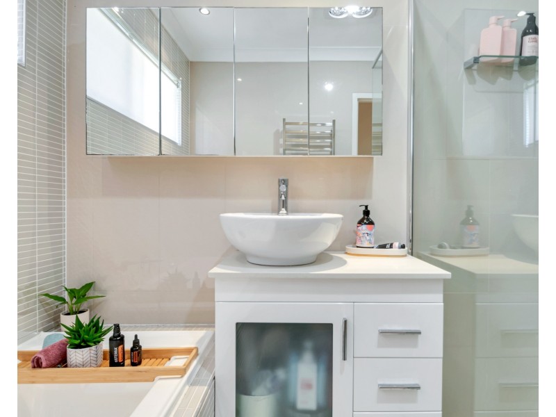 13 Fountain Valley Drive, Happy Valley SA 5159