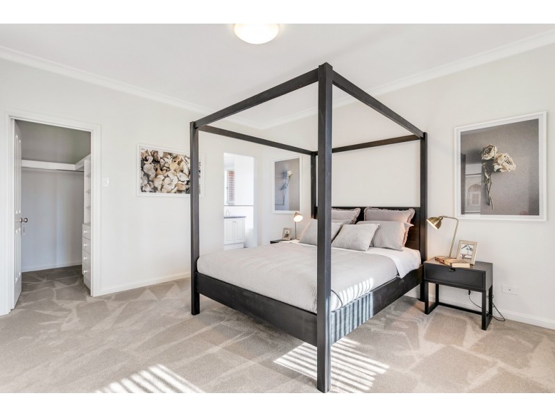 11 Aquamarine Boulevard, Hayborough SA 5211