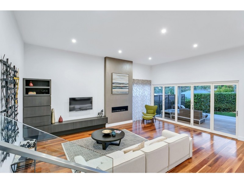 19 Dawbiney Avenue, Craigburn Farm SA 5051