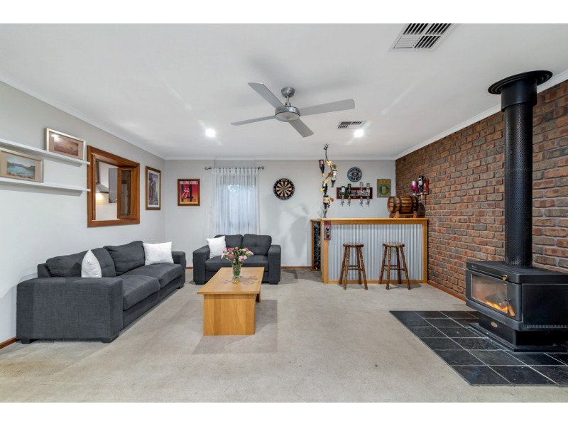 3 Hinkley Road, Morphett Vale SA 5162