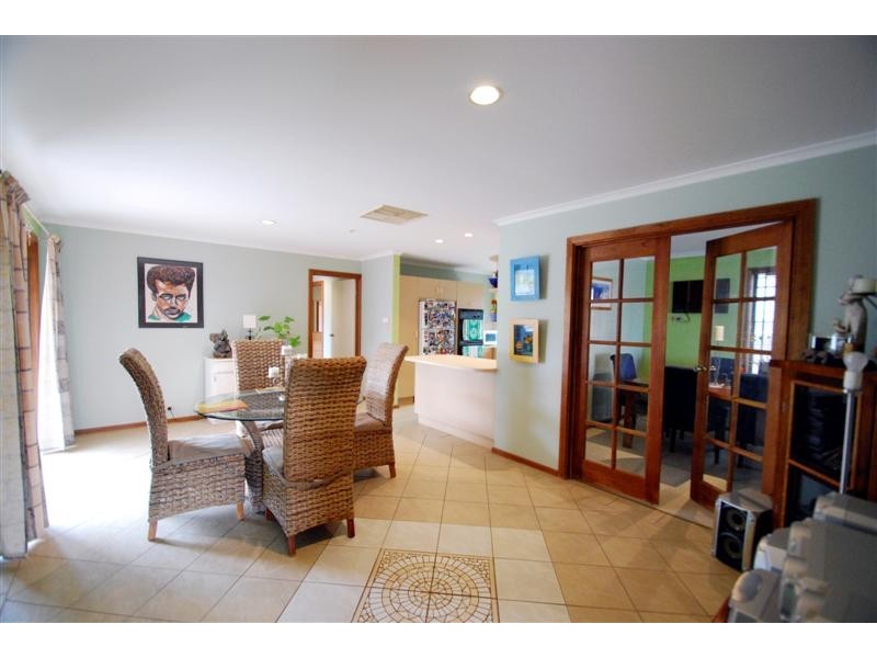 13 Jagger Cres, Woodcroft SA 5162