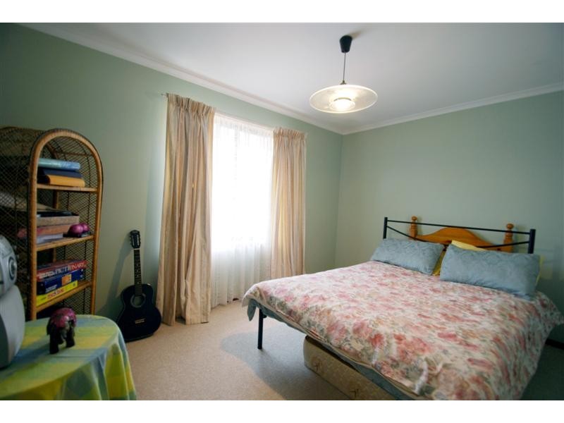 13 Jagger Cres, Woodcroft SA 5162