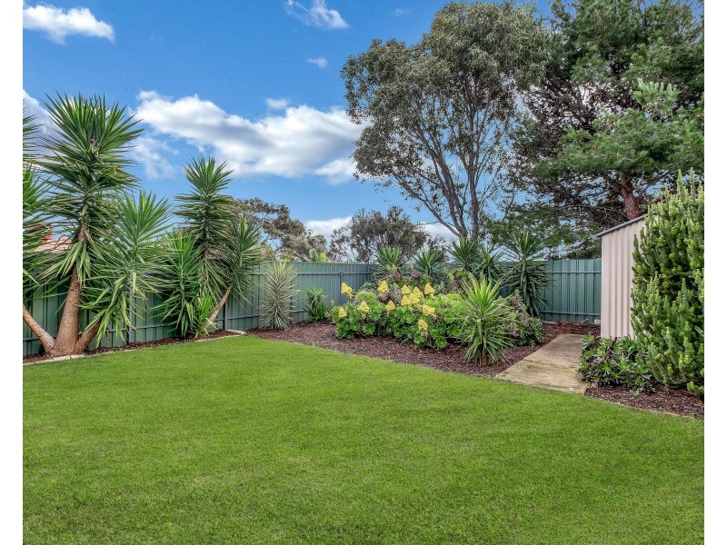 61 Elizabeth Crescent, Hallett Cove SA 5158